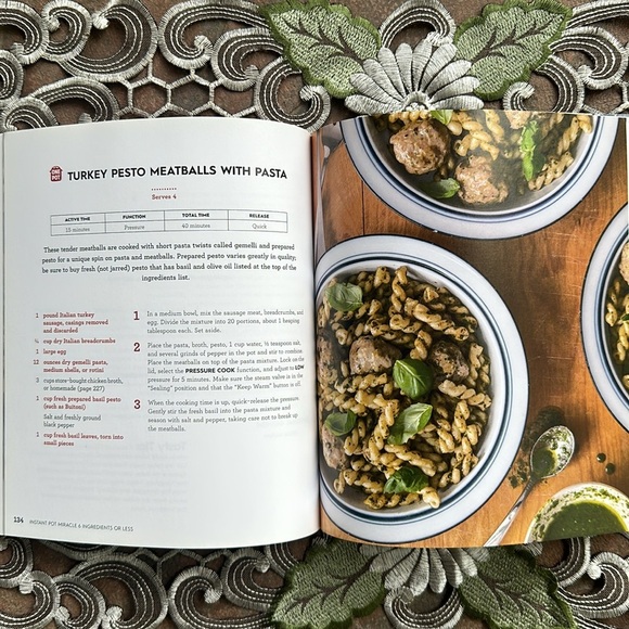 Instant Pot Six Ingredients or Less Paperback Cookbook Kitchen Home Cooking - Picture 2 of 3